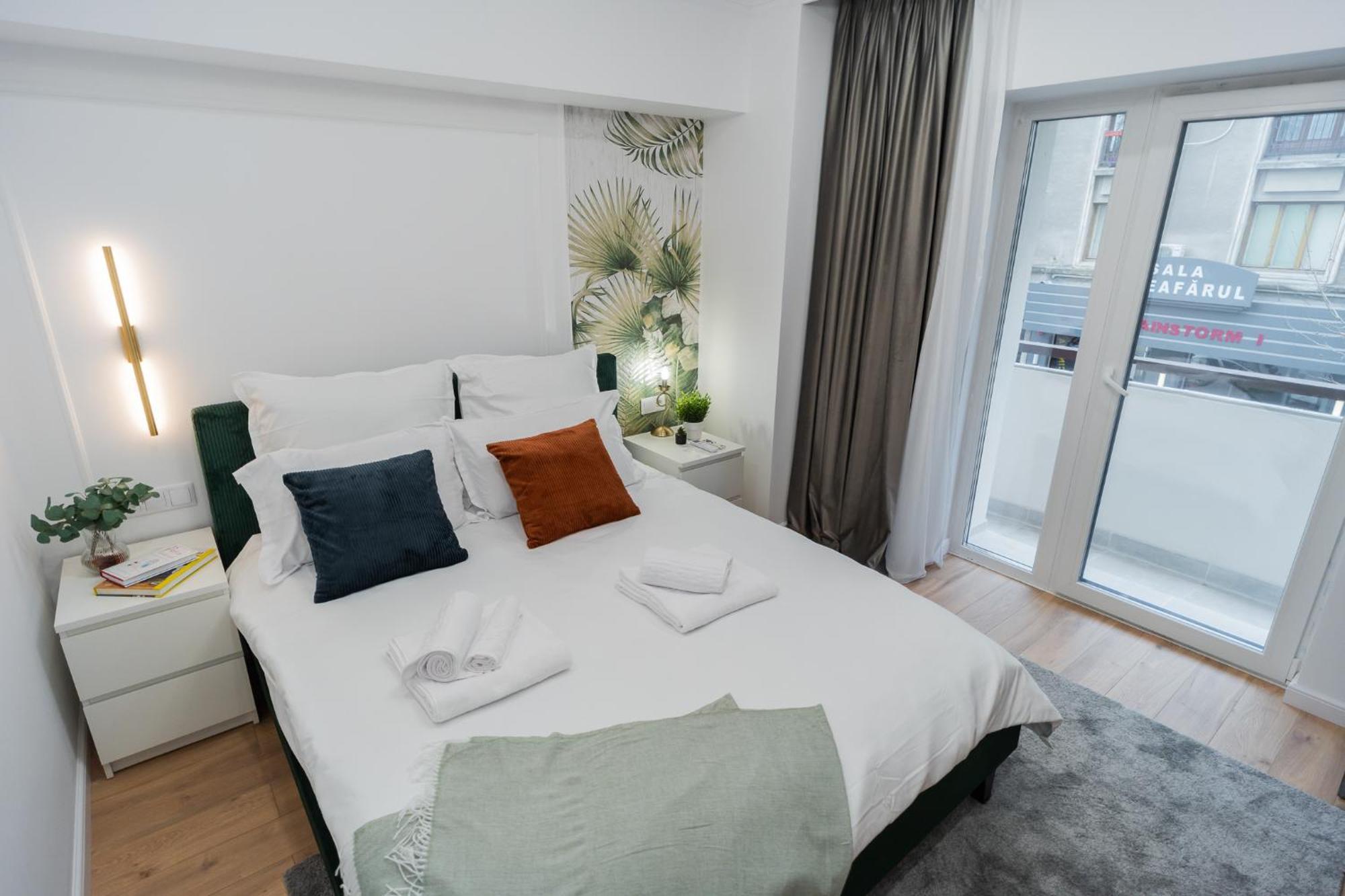 Urban Pearl - Old Town - Unique 4Br/3Ba Apartment Бухарест Экстерьер фото