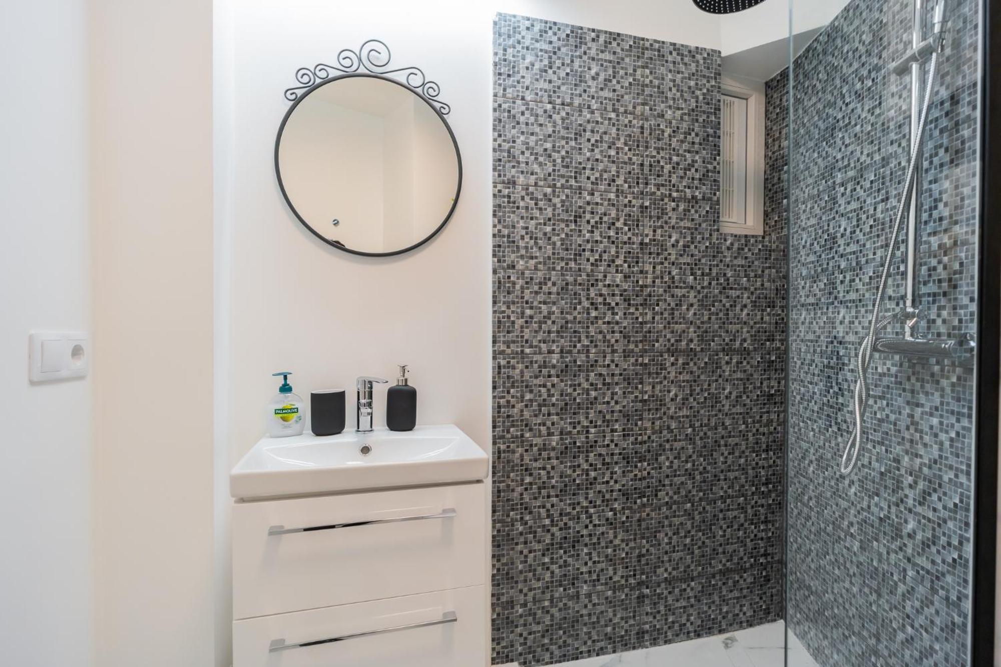 Urban Pearl - Old Town - Unique 4Br/3Ba Apartment Бухарест Экстерьер фото